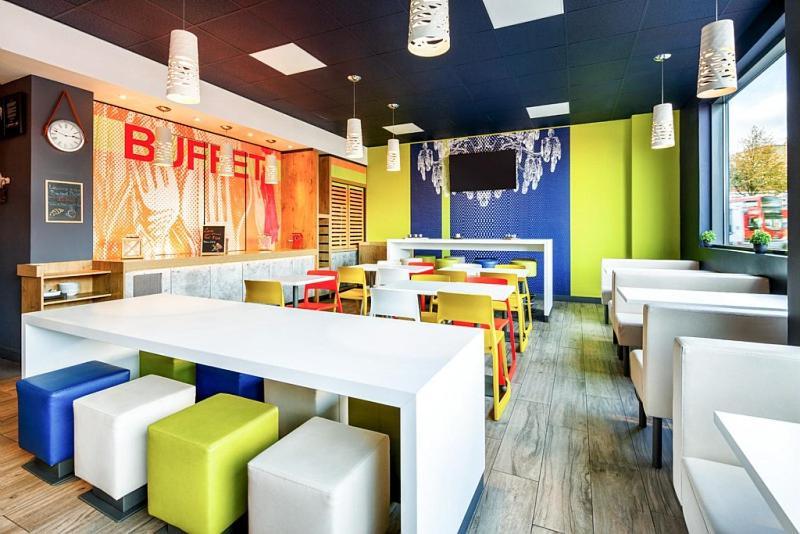 Ibis Budget Leeds Centre Crown Point Road Exterior photo